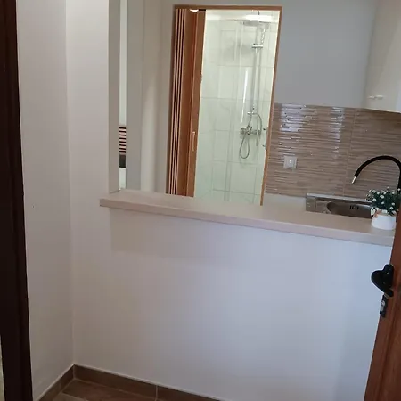 Milka * Starigrad-Paklenica